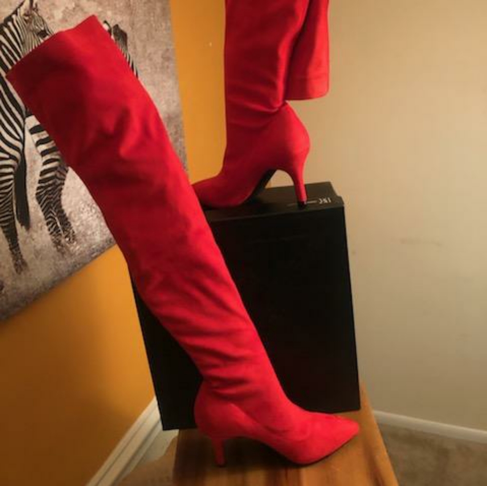 Shoes - Picture 3 of 3